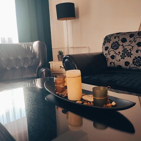 Antoni Apartment Skopje Bagian luar foto