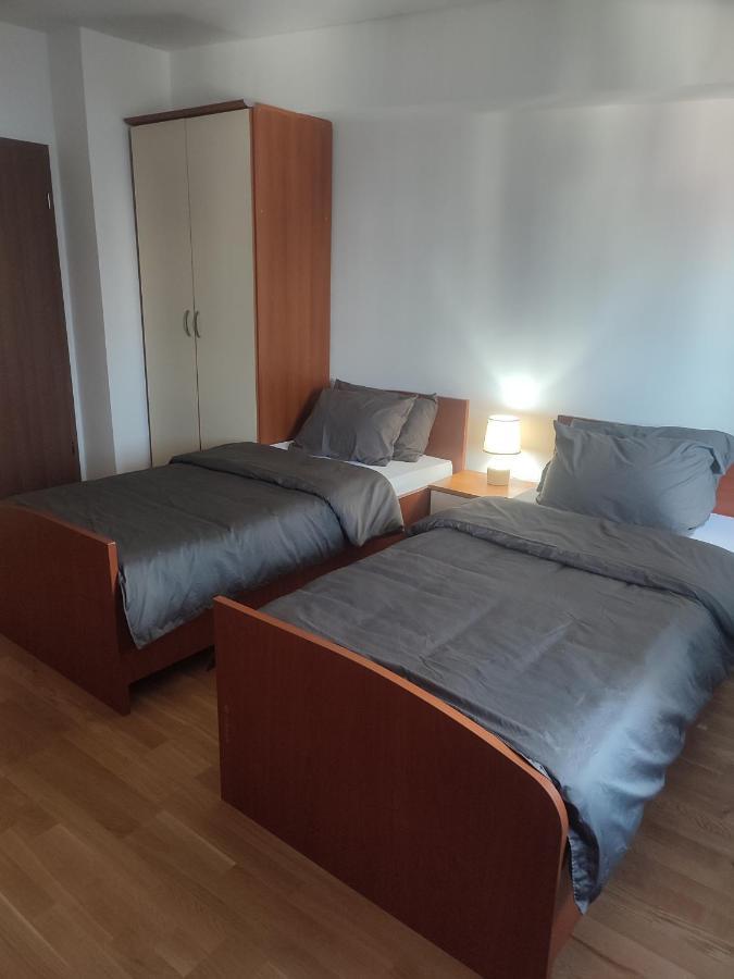 Antoni Apartment Skopje Bagian luar foto