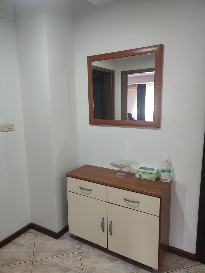 Antoni Apartment Skopje Bagian luar foto