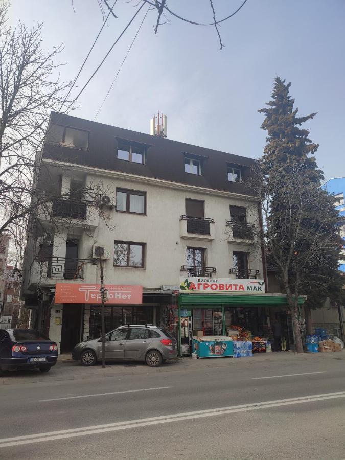 Antoni Apartment Skopje Bagian luar foto
